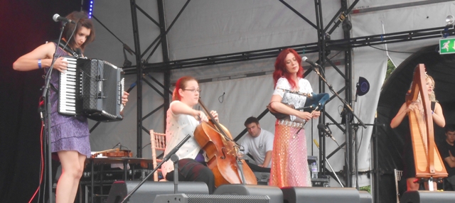 Kathryn Tickell The Side